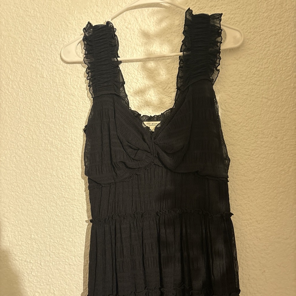Max Studio Black Textured Sleeveless dress